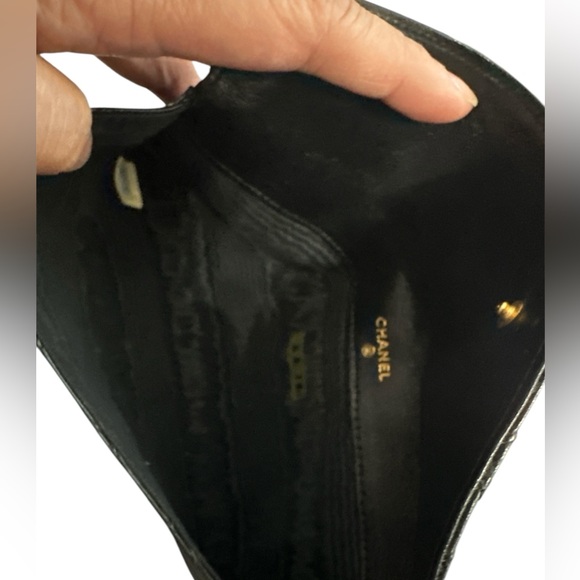 SOLD.Chanel Vintage Pre-loved Envelope Pouch/Long Wallet with 2 COAs & box - Picture 6 of 10